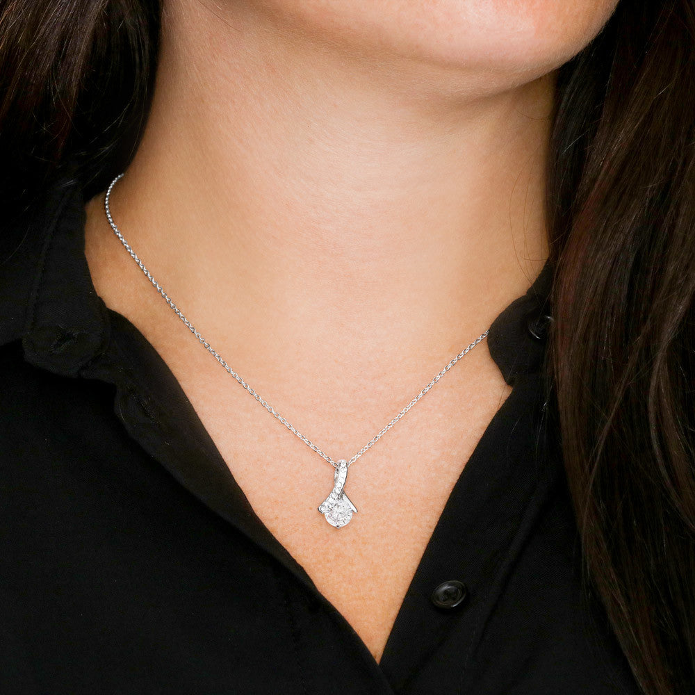 To My Amazing MOM - Personalized - Alluring Beauty Necklace